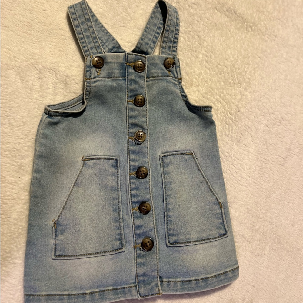 Overall dress